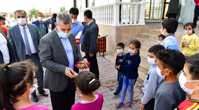 BAŞKAN ÇINAR, KAYNARCA MAHALLESİNDE, VATANDAŞLARIN TALEPLERİNİ DİNLEDİ