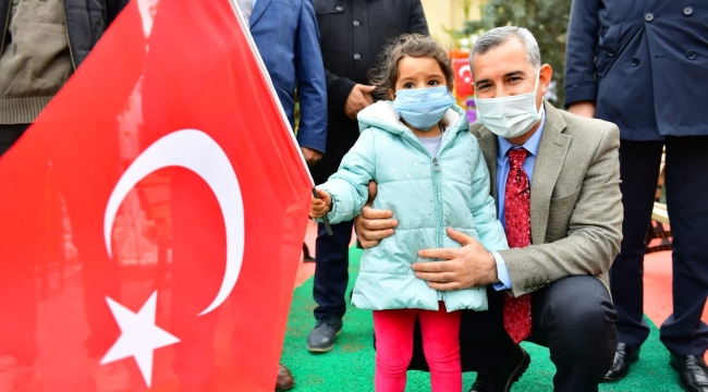  "7'den 70'e Herkesin Mutluluğu ve Huzuru İçin Çalışıyoruz"