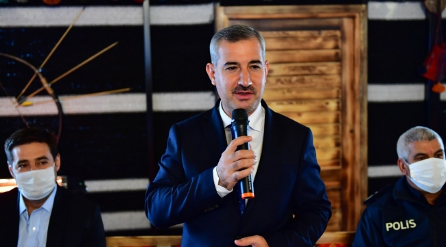 BAŞKAN ÇINAR, MAHALLE MUHTARLARINI OBA ÇADIRINDA AĞIRLADI