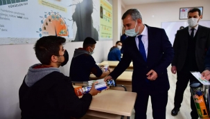 YEŞİLYURT BELEDİYESİ DEPREM EĞİTİM SİMÜLASYON MERKEZİ VE BİLİM ATÖLYESİ'NDE EĞİTİMLER YENİDEN BAŞLADI