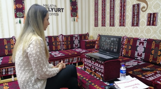 "44 Yıl Hatır Kahve Konağımıza Davet Ettik"