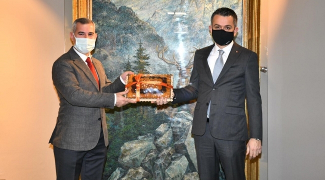 YEŞİLYURT BELEDİYE BAŞKANI MEHMET ÇINAR, ANKARA'DA ZİYARETLERDE BULUNDU