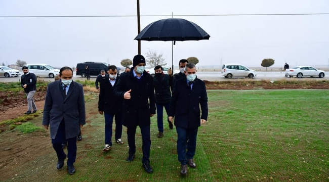 YEŞİLYURT BELEDİYESİ TARIMSAL ÜRETİM VE AR-GE SAHASINDA SÜS BİTKİSİ ÇEŞİTLİLİĞİ ARTIRILDI