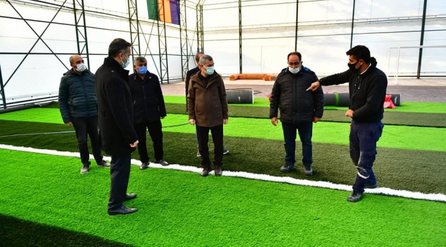 YEŞİLYURT BELEDİYESİ, 'YEŞİLTEPE SOSYAL TESİSLERİ VE HALI SAHA' PROJESİYLE YEŞİLTEPE'NİN CAZİBESİNİ ARTIRMAYI HEDEFLİYOR 