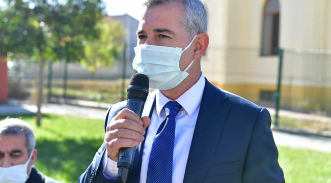 YEŞİLYURT'TA 'GÖNÜL BELEDİYECİLİĞİ' HİZMETLERİYLE VATANDAŞLARIN İHTİYAÇLARI GİDERİLİYOR