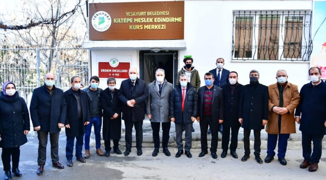 AK PARTİ MİLLETVEKİLİ AHMET ÇAKIR İLE HAKAN KÂHTALI, YEŞİLTEPE'DE Kİ SOSYAL, KÜLTÜREL VE SPORTİF YATIRIMLARI İNCELEDİ