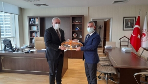 BAŞKAN ÇINAR, DEVAM EDEN VE PLANLANAN YATIRIMLAR İÇİN ANKARA'DA TEMASLARDA BULUNDU