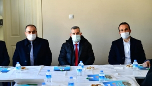 BAŞKAN ÇINAR, MUHTARLARLA İSTİŞARE TOPLANTISINDA BİR ARAYA GELDİ 