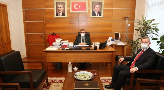 BAŞKAN ÇINAR, AK PARTİ GENEL BAŞKAN YARDIMCISI MAHİR ÜNAL'I ZİYARET ETTİ