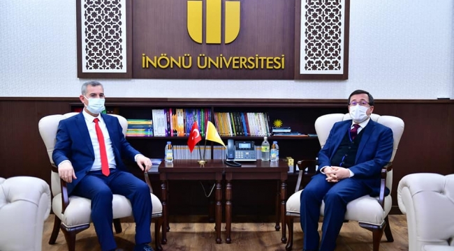 BAŞKAN ÇINAR, 14 MART TIP BAYRAMI NEDENİYLE ZİYARETLERDE BULUNDU, ETKİNLİKLERE KATILDI