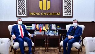 BAŞKAN ÇINAR, 14 MART TIP BAYRAMI NEDENİYLE ZİYARETLERDE BULUNDU, ETKİNLİKLERE KATILDI