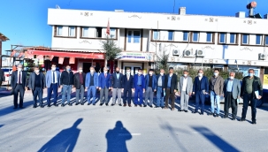 BAŞKAN ÇINAR, 3.MUHTARLAR GRUP TOPLANTISINDA MAHALLE MUHTARLARIYLA İSTİŞARE ETTİ