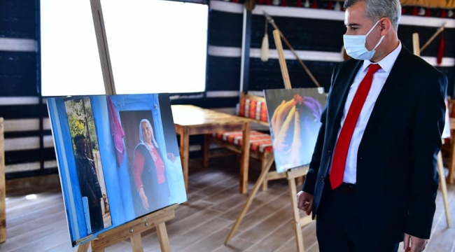 BAŞKAN ÇINAR, GEDİK KÜLTÜR OTAĞINDA AÇILAN 'KADIN VE HAYAT' FOTOĞRAF SERGİSİNİ GEZDİ