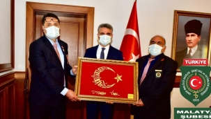 'ŞEHİTLERİMİZ BİZİM ŞEREF MADALYALARIMIZDIR'