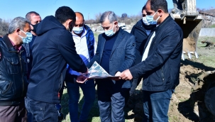 YEŞİLYURT BELEDİYESİ, YENİ SANAYİ YATIRIMLARI İÇİN YOL AÇMA VE ÇEVRE DÜZENLEME HİZMETLERİNE AĞIRLIK VERİYOR