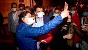 23 Nisan Ulusal Egemenlik ve Çocuk Bayramı Konvoy ve Havai Fişek Gösterisiyle Kutlandı