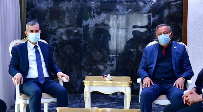 BAŞKAN ÇINAR, YEŞİLYURT MUHTARLAR DERNEK BAŞKANI VE YÖNETİMİNİ AĞIRLADI