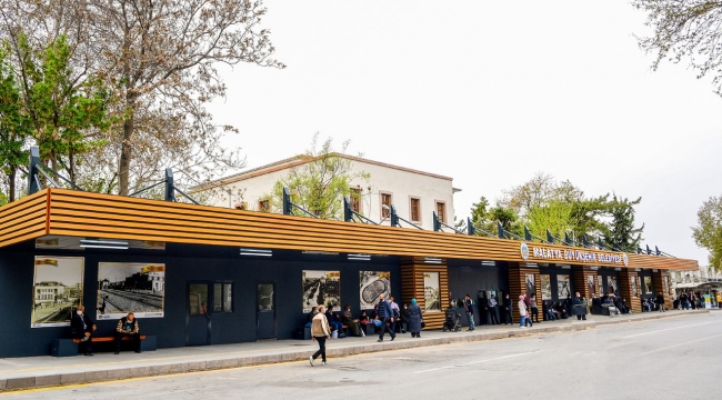 ÇİLESİZ OTOBÜS DURAĞI YENİLENEREK HİZMETE SUNULDU