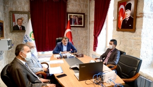  'KENTLERDE YENİ ATIK YÖNETİM UYGULAMALARI' KONULU PROGRAMA KONUK OLAN BAŞKAN GÜRKAN: