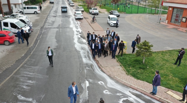 YEŞİLYURT'UN DÖRT BİR TARAFINDA 'KORONAVİRÜS SALGINI' TEDBİRLERİ ARTIRILDI