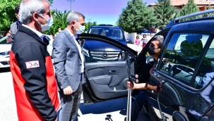 BAŞKAN ÇINAR, TOHMA'DA İHTİYAÇ SAHİPLERİNİ ZİYARET ETTİ, SEMT SAHASINI İNCELEDİ