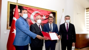 MALATYA KENT MEYDANI İÇİN PROTOKOL İMZA TÖRENİ DÜZENLENDİ