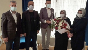 ŞEHİT SEMİH ÖZBEY'İN ANNESİ SADİYE ÖZBEY'E 'ANNELER GÜNÜ' ÖZEL ZİYARETİ