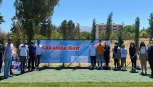 Yeşilyurt Belediyesi ve AK Parti Yeşilyurt Gençlik Kolları'ndan Babalar Gününe Özel Uçurtma Şenliği