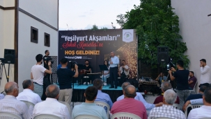 ÇIRMIKTI LEZZET CADDESİ 'YEŞİLYURT AKŞAMLARI' SOKAK KONSERİNE EV SAHİPLİĞİ YAPTI