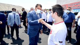 DARENDE SANAYİ ESNAFINDAN BAŞKAN GÜRKAN'A TEŞEKKÜR