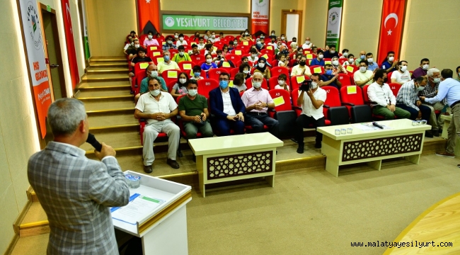 YEŞİLYURT BELEDİYESİ 2.YAZ SPOR OKULLARI VE FUTBOL OKULUNUN BİLGİLENDİRME TOPLANTISI YAPILDI  