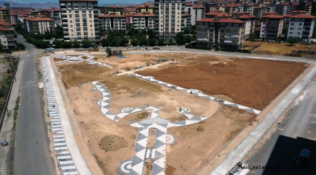 YEŞİLYURT BELEDİYESİ, ÇİLESİZ'DEKİ 10 DÖNÜMLÜK ALANI PARK YATIRIMIYLA GÜZELLEŞTİRİYOR