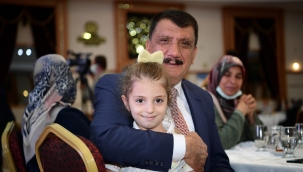 AK Parti Kadın Kolları 'Ahde Vefa Buluşmaları'na katılan Başkan Gürkan;