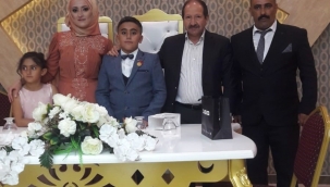 Bülent Karakaş'ın oğlunun sünnet töreninde 23.ve 24. Dönem Milletvekili Ömer Faruk Öz Kivresi Oldu.