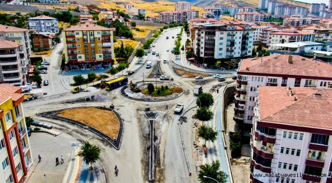 Çöşnük Mahallesi Eşref Bitlis Caddesi üzerinde Akıllı Kavşak yapılıyor