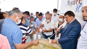 Malatya Büyükşehir Belediyesi Aşure Programı Düzenledi