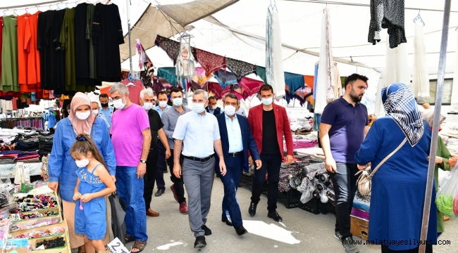 YEŞİLYURT BELEDİYE BAŞKANI MEHMET ÇINAR, KARAKAVAK MAHALLE PAZARINI ZİYARET ETTİ