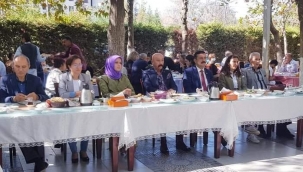 KAYISI TADINDA KAHVALTI 