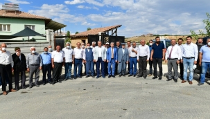 MİLLETVEKİLİ ÇAKIR İLE BELEDİYE BAŞKANI ÇINAR, ŞAHNAHAN MAHALLE SAKİNLERİYLE BULUŞTU