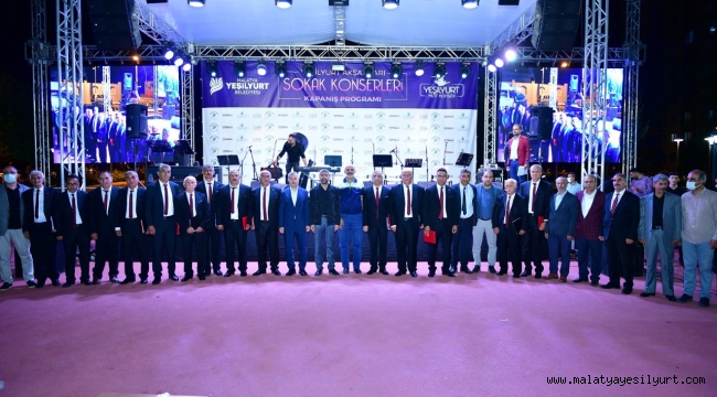 YEŞİLYURT AKŞAMLARI SOKAK KONSERLERİ KAPANIŞ PROGRAMI RENKLİ ANLARA SAHNE OLDU