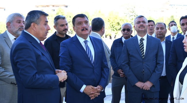 BAŞKAN GÜRKAN KERNEK MEYDANINDA İNCELEMELERDE BULUNDU