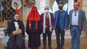 GÖRME ENGELLİ ÇİFTİN EN MUTLU GÜNÜ