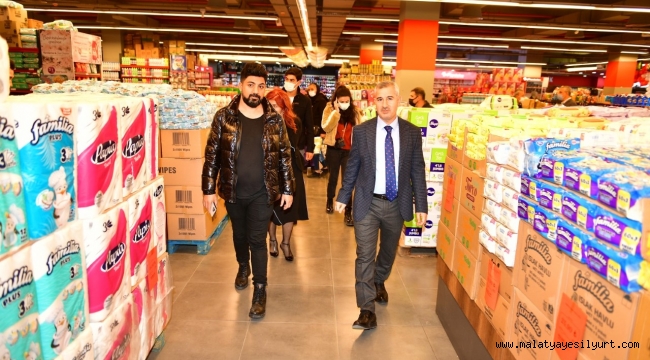 "Esnaflarımızın Milli Ekonomimizin Güçlenmesi İçin Ortaya Koyduğu Gayreti Takdir Ediyoruz"