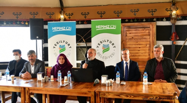 'AİLEYİ KORUMAK FETHİMİZDİR' PROJESİ KAPSAMINDA 'DEDEMİN DİLİNDEN GEÇMİŞTE AİLE' SÖYLEŞİSİ DÜZENLENDİ