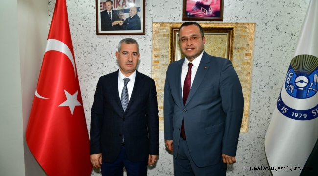 BAŞKAN ÇINAR, HİZMET İŞ-SENDİKASI ŞUBE BAŞKANI GELERİ VE YÖNETİMİNİ ZİYARET ETTİ