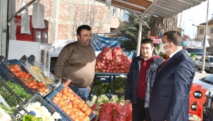 BAŞKAN GÜRKAN, DİLEK MAHALLESİNDE ESNAF VE VATANDAŞLARI ZİYARET ETTİ