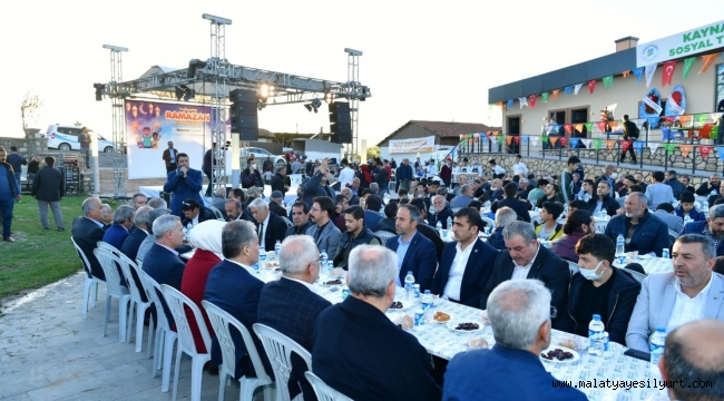 BAŞKAN ÇINAR'IN YENİ DÖNEM VAATLERİNDEN KAYNARCA SOSYAL TESİSLERİ VE PARKIN AÇILIŞI YOĞUN İLGİ ALTINDA GERÇEKLEŞTİ