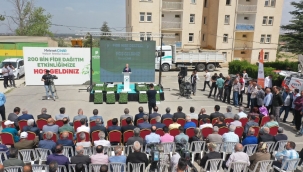  "200 Bin Adet Sebze Fidesini Çiftçilerimize Dağıttık"