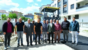 BAŞKAN ÇINAR, İLYAS MAHALLESİNDEKİ YOL YENİLEME HİZMETLERİNİ İNCELEDİ