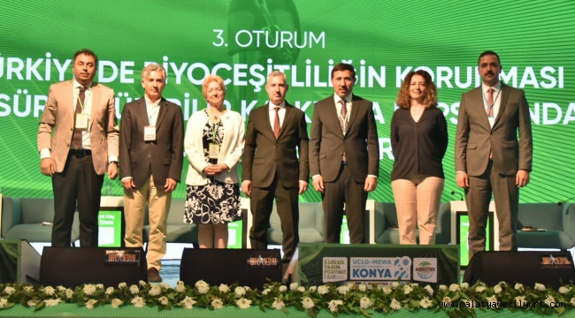YEŞİLYURT BELEDİYE BAŞKANI MEHMET ÇINAR, KONYA'DA Kİ KÜRESEL TARIM FORUMUNA KATILDI